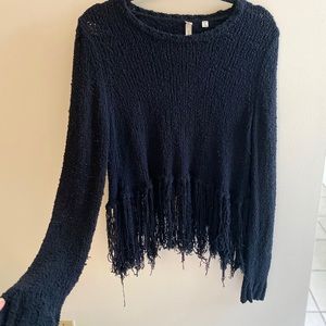 Cropped fringe sweater!